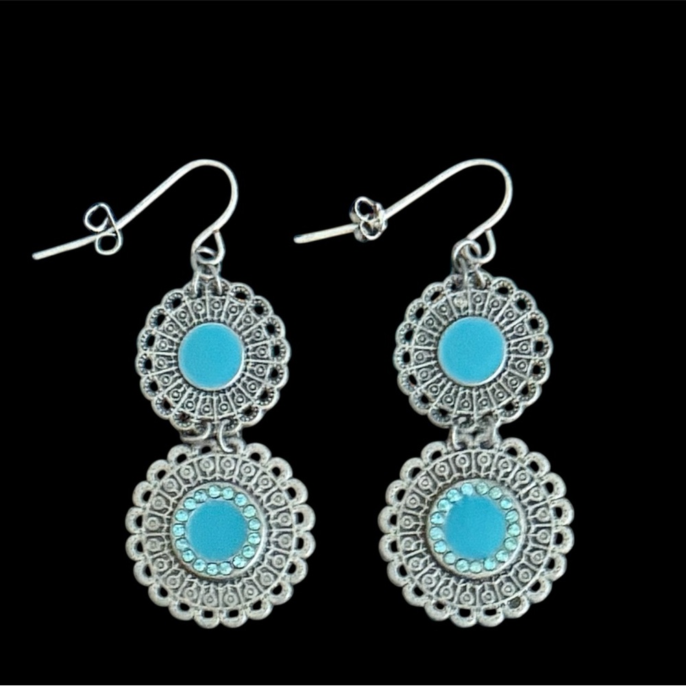 EUC! ELEGANT SILVER TURQUOISE DOUBLE FLOWER DANGLE EARRING
